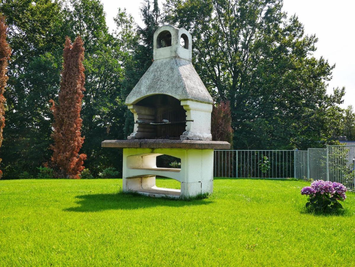 Landhaus Am See Von Robertville ウェーム エクステリア 写真